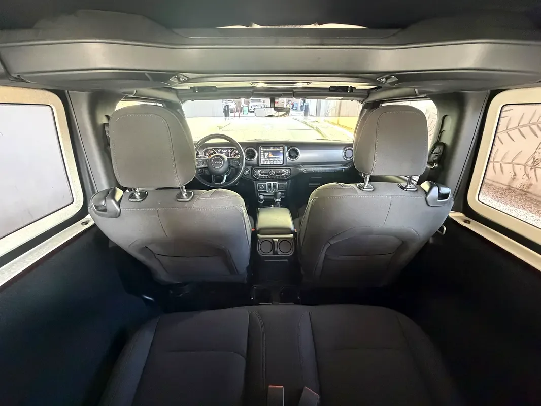 Jeep Wrangler 3.6 AT AWD (285 حصان) - 12