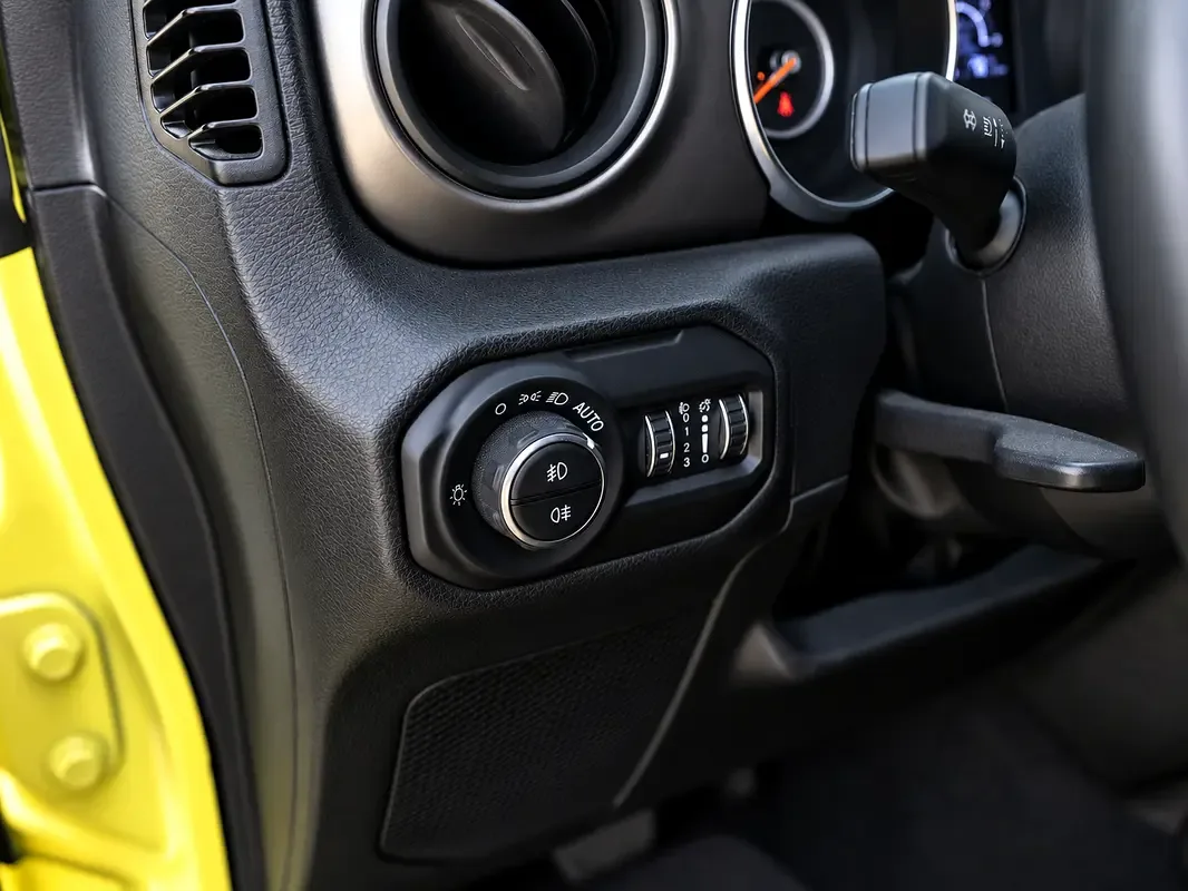 Jeep Wrangler 3.6 AT AWD (285 hp) - 15