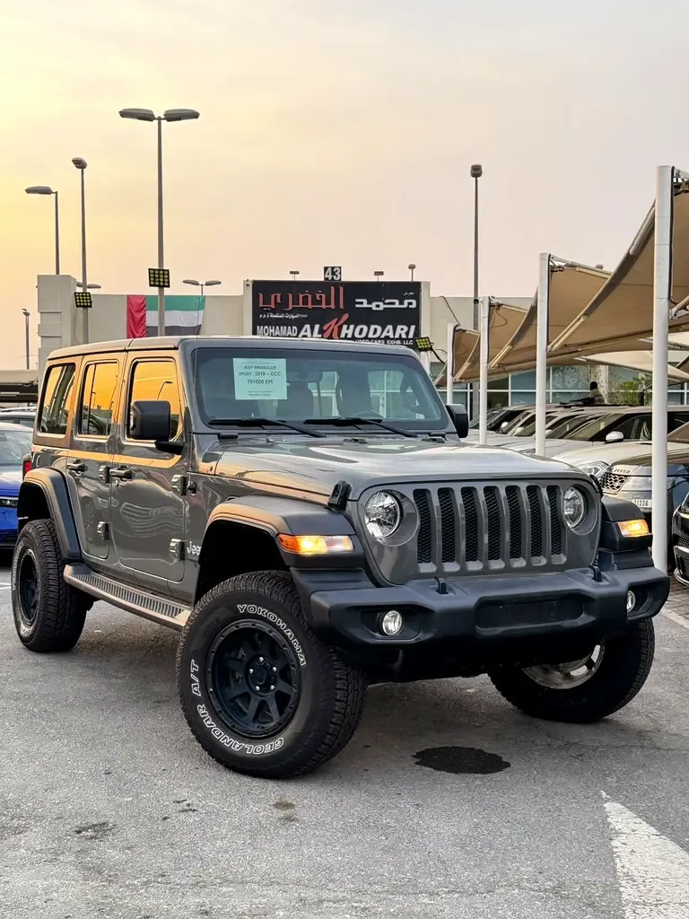 Jeep Wrangler 3.6 AT AWD (285 حصان) - 2