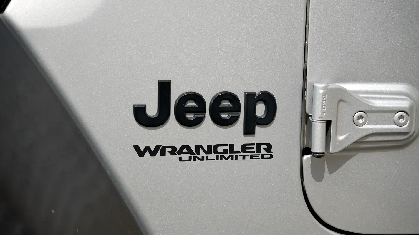 Jeep Wrangler 3.6 AT AWD (285 hp) - 4