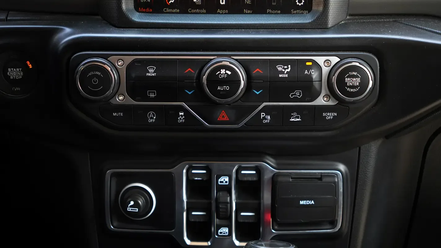 Jeep Wrangler 3.6 AT AWD (285 hp) - 16