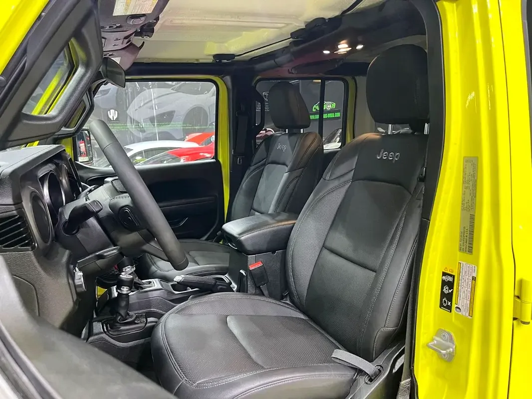Jeep Wrangler 3.6 AT AWD (290 hp) - 12