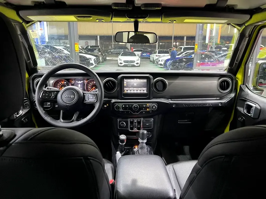 Jeep Wrangler 3.6 AT AWD (290 hp) - 16