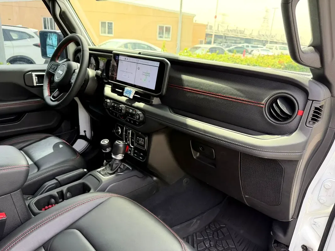 Jeep Wrangler 3.6 AT AWD (290 hp) - 11