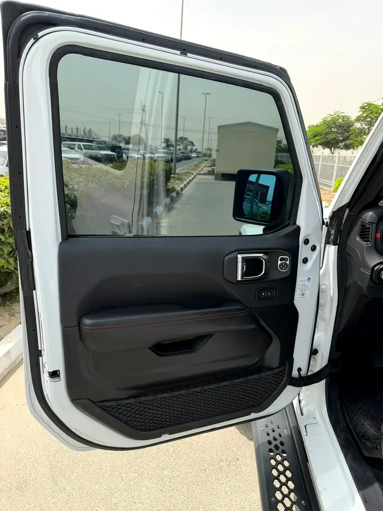 Jeep Wrangler 3.6 AT AWD (290 hp) - 13