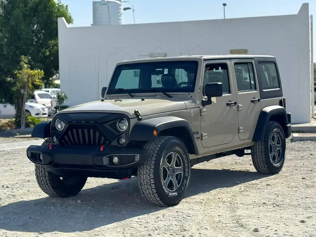 Jeep Wrangler 3.8 AT (199 حصان) - 3