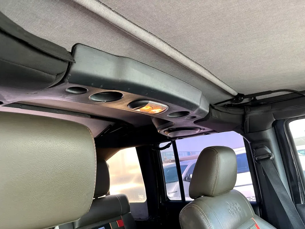 Jeep Wrangler 3.8 AT (199 hp) - 9