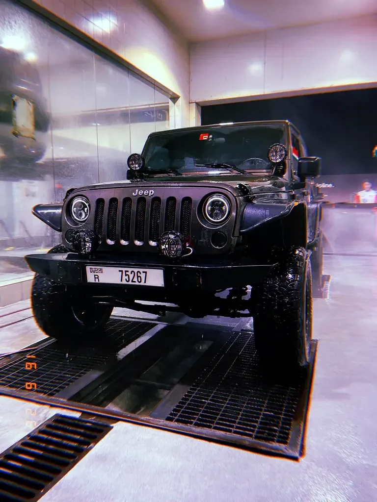 Jeep Wrangler 3.8 AT (199 حصان)