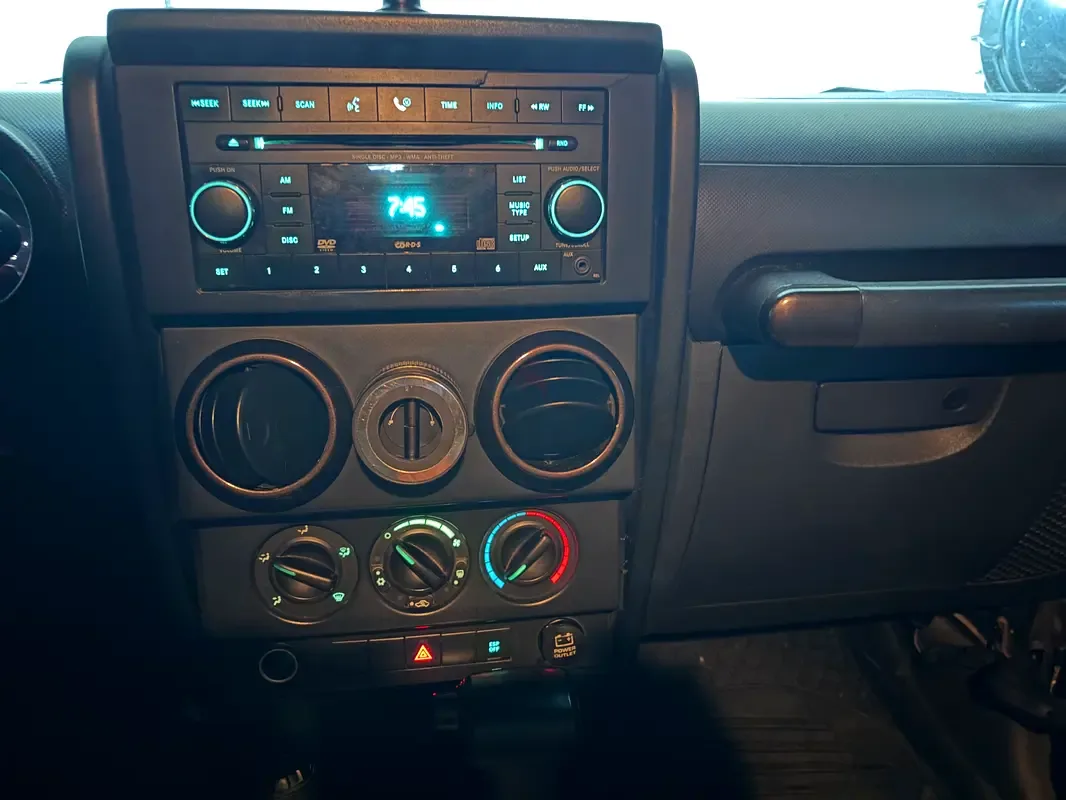 Jeep Wrangler 3.8 AT (199 حصان) - 13