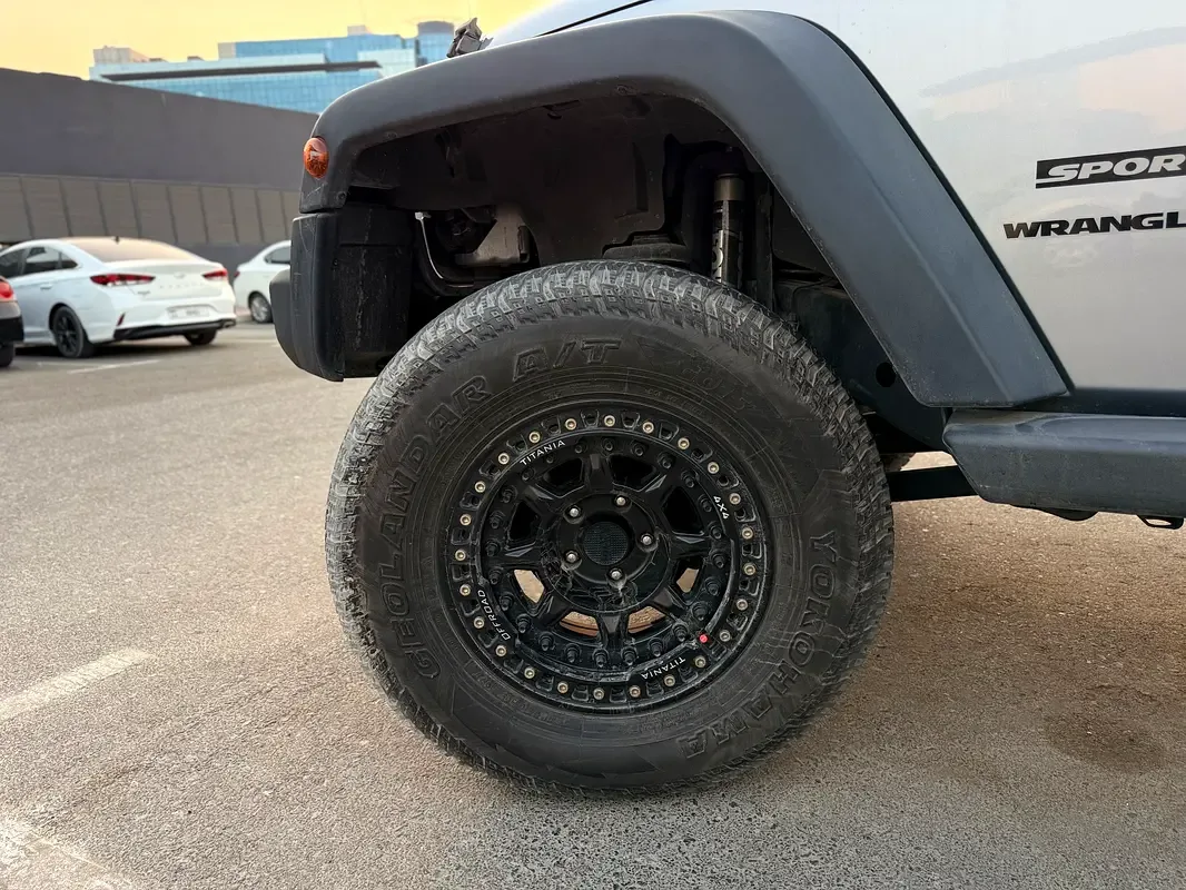 Jeep Wrangler 3.8 AT (199 hp) - 9