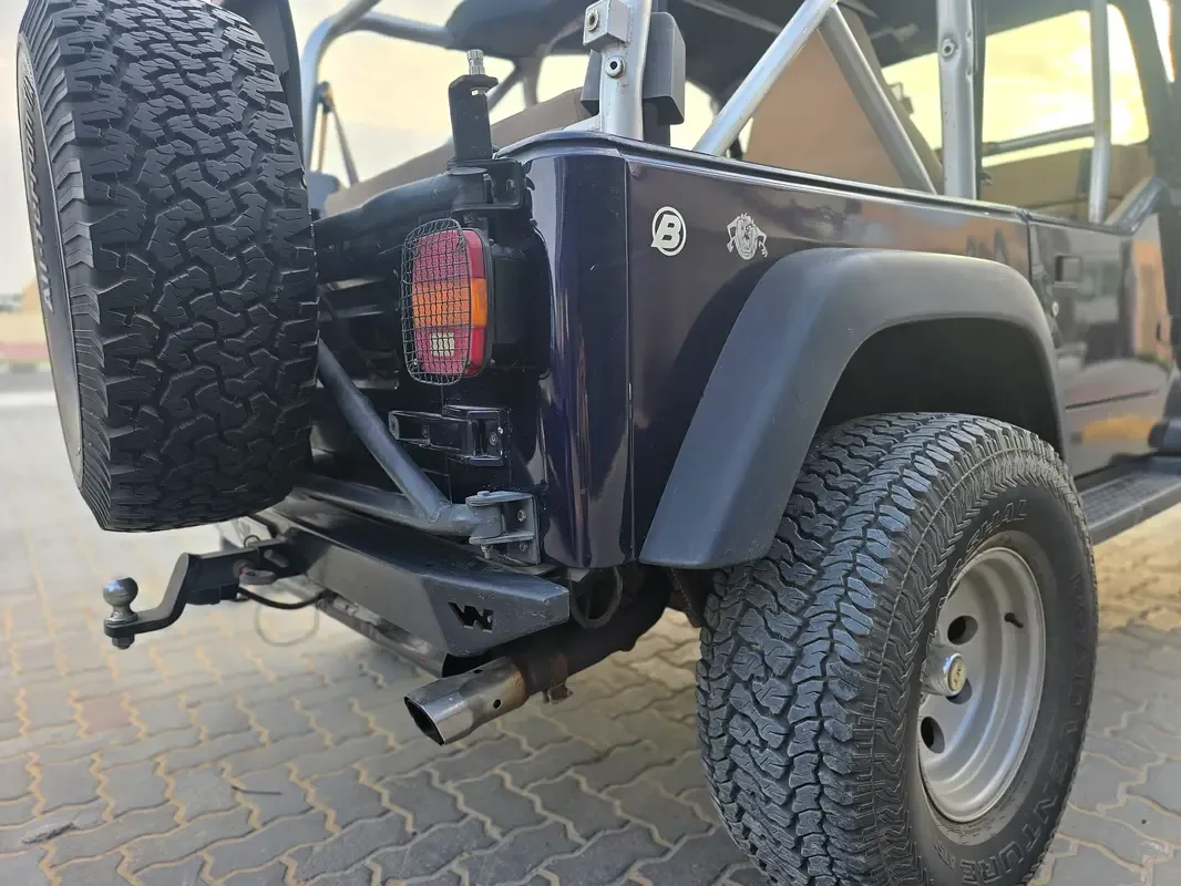 Jeep Wrangler 4.0 MT Rubicon (193 hp) - 3