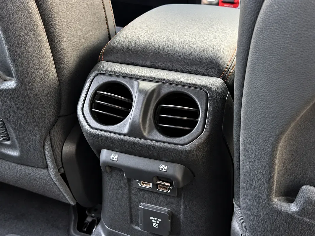 Jeep Wrangler 6.4 AT AWD (470 hp) - 18