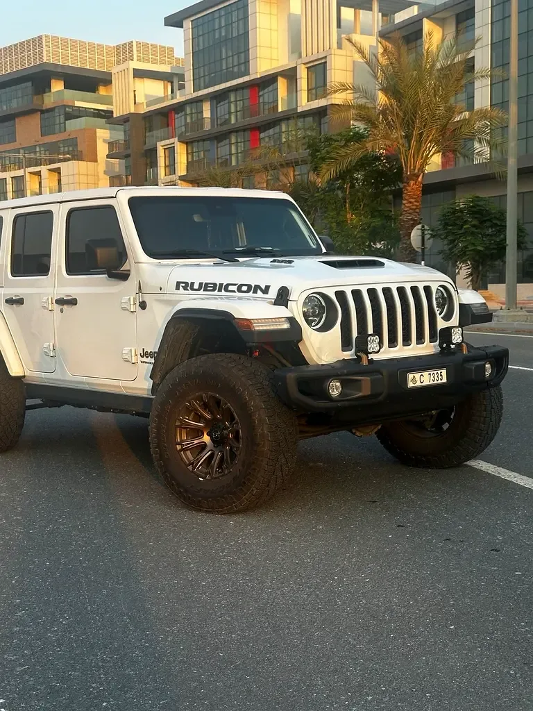 Jeep Wrangler 6.4 AT AWD (470 حصان) - 2