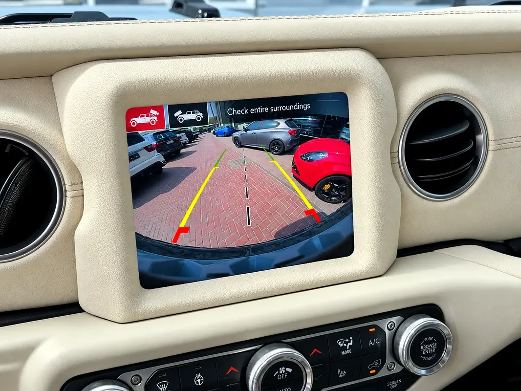 Jeep Wrangler 6.4 AT AWD (470 hp) - 9