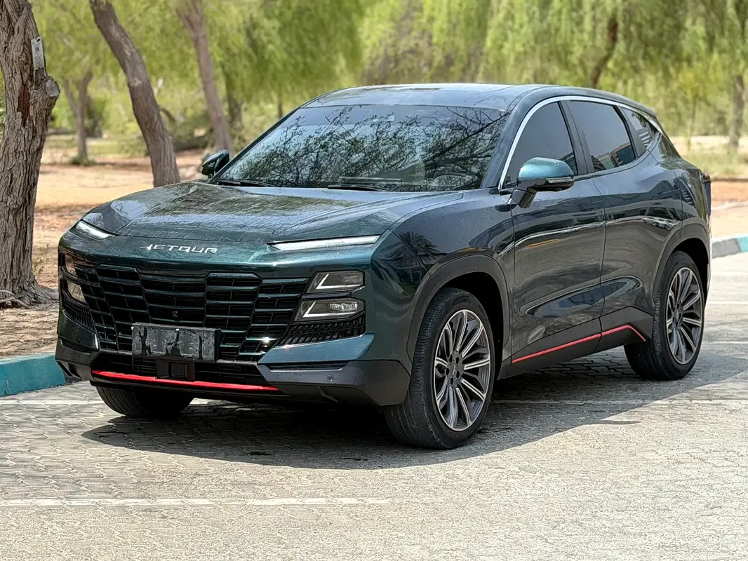 Jetour Dashing 1.5 AMT (156 hp)