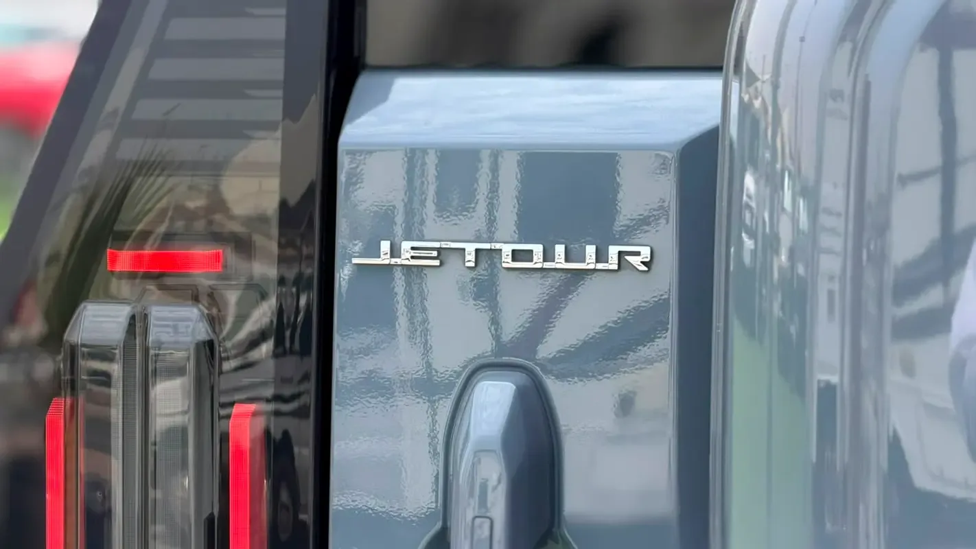Jetour T2 2.0 AMT 4WD (245 حصان) - 7