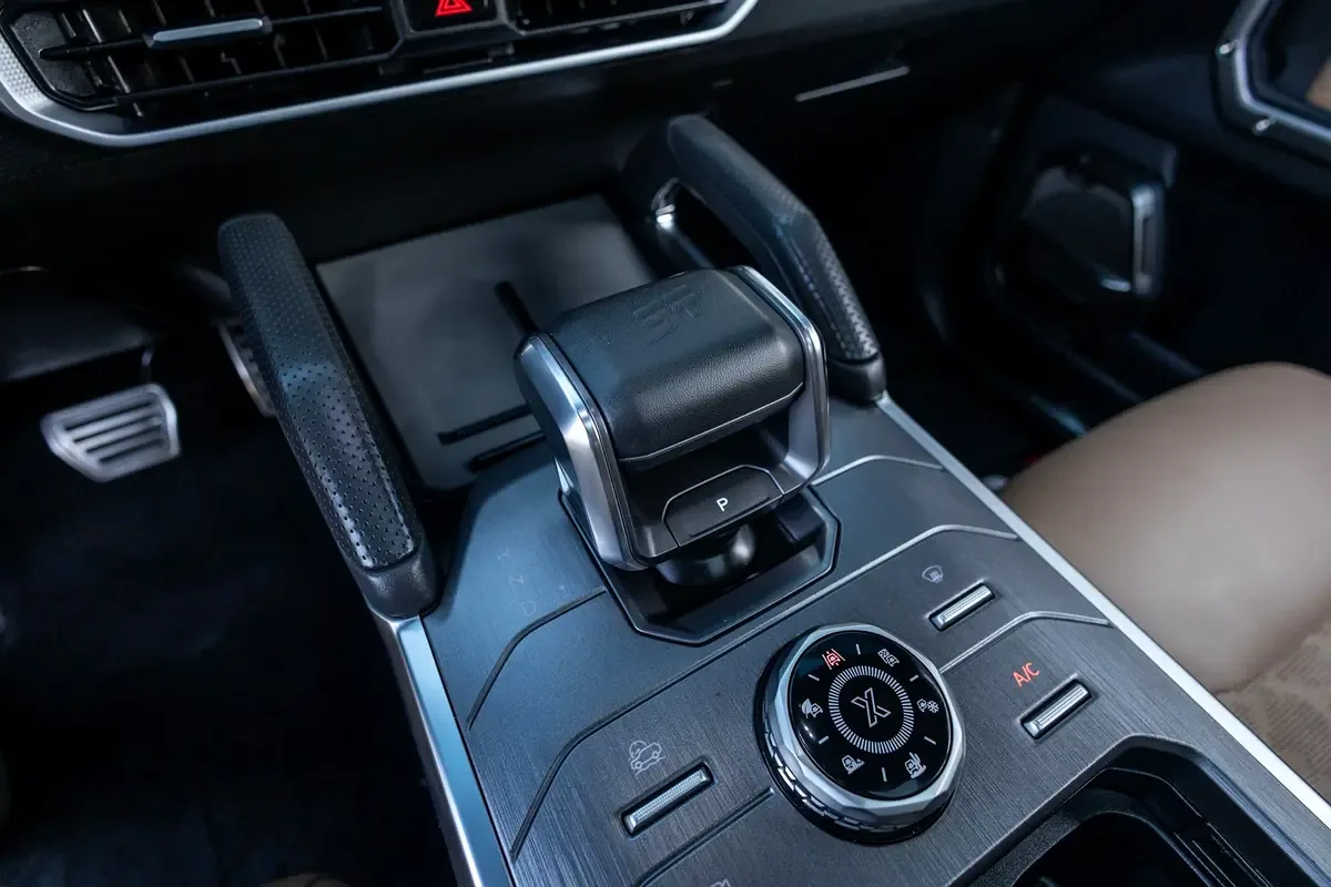 Jetour T2 2.0 AMT 4WD (245 hp) - 19