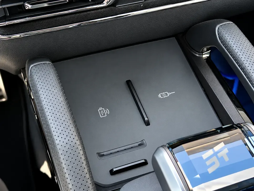 Jetour T2 2.0 AMT 4WD (245 hp) - 14