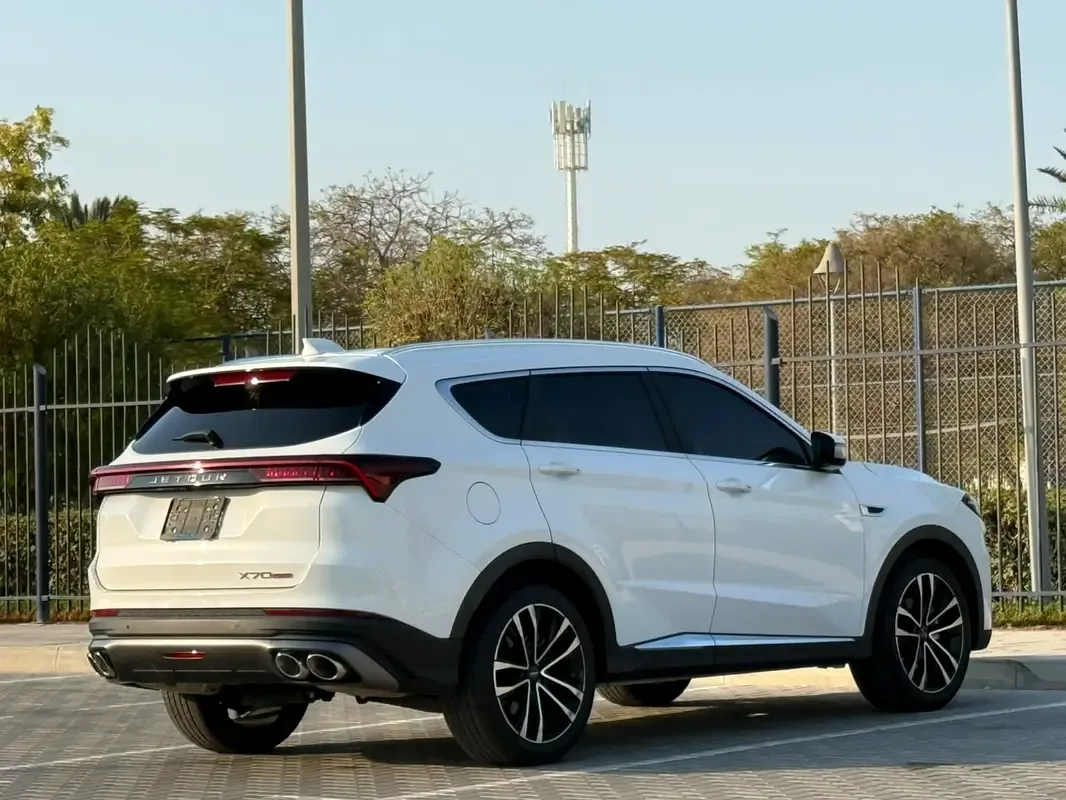 Jetour X70 1.5 AMT (147 حصان) - 11