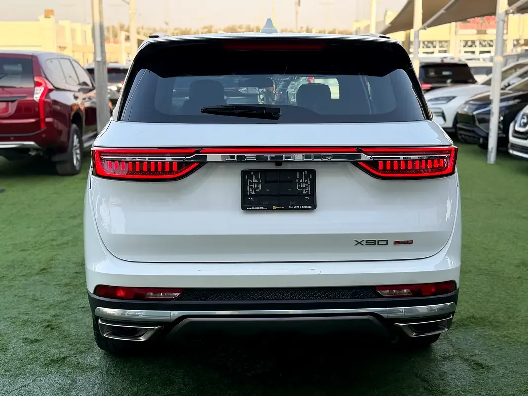 Jetour X90 2.0 AMT (254 حصان) - 4