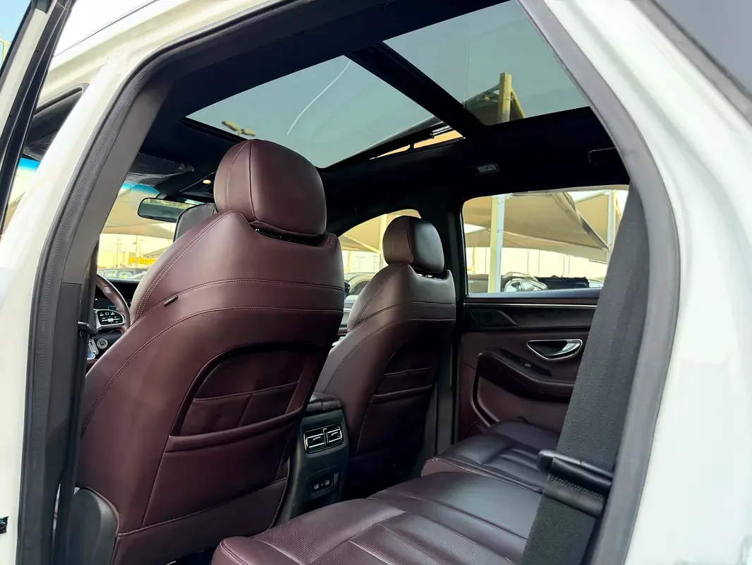 Jetour X90 2.0 AMT (254 حصان) - 9