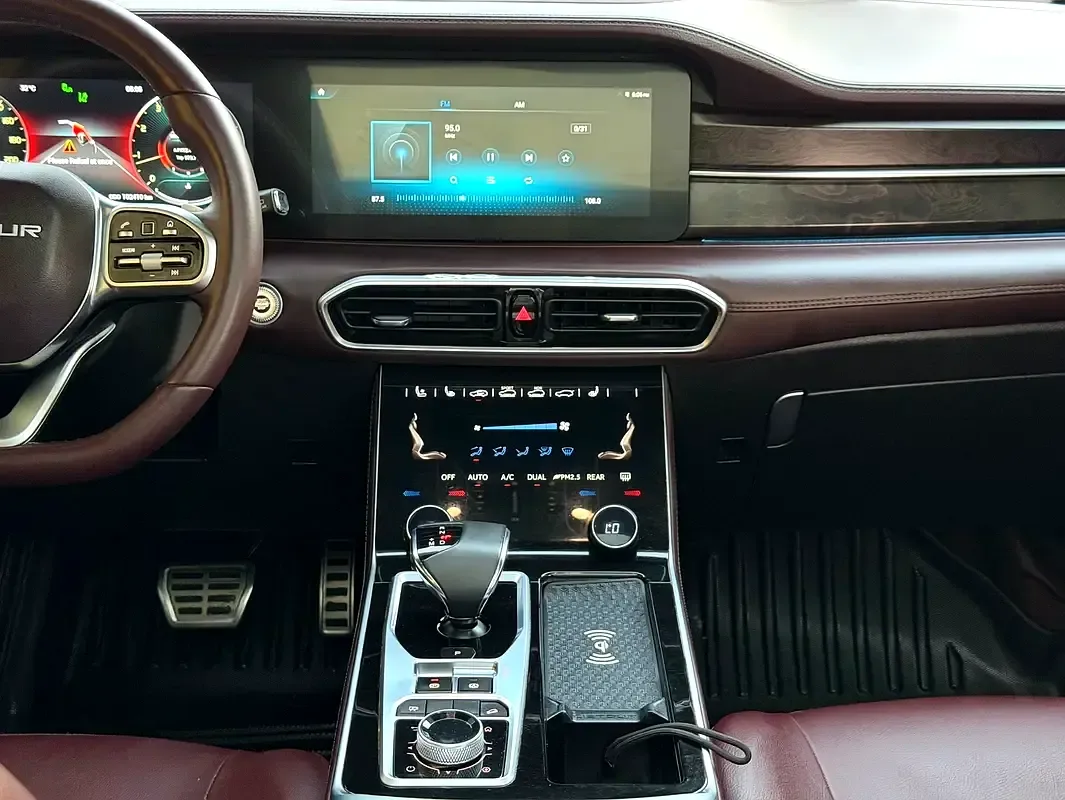 Jetour X90 PRO 2.0 AMT (245 hp) - 14