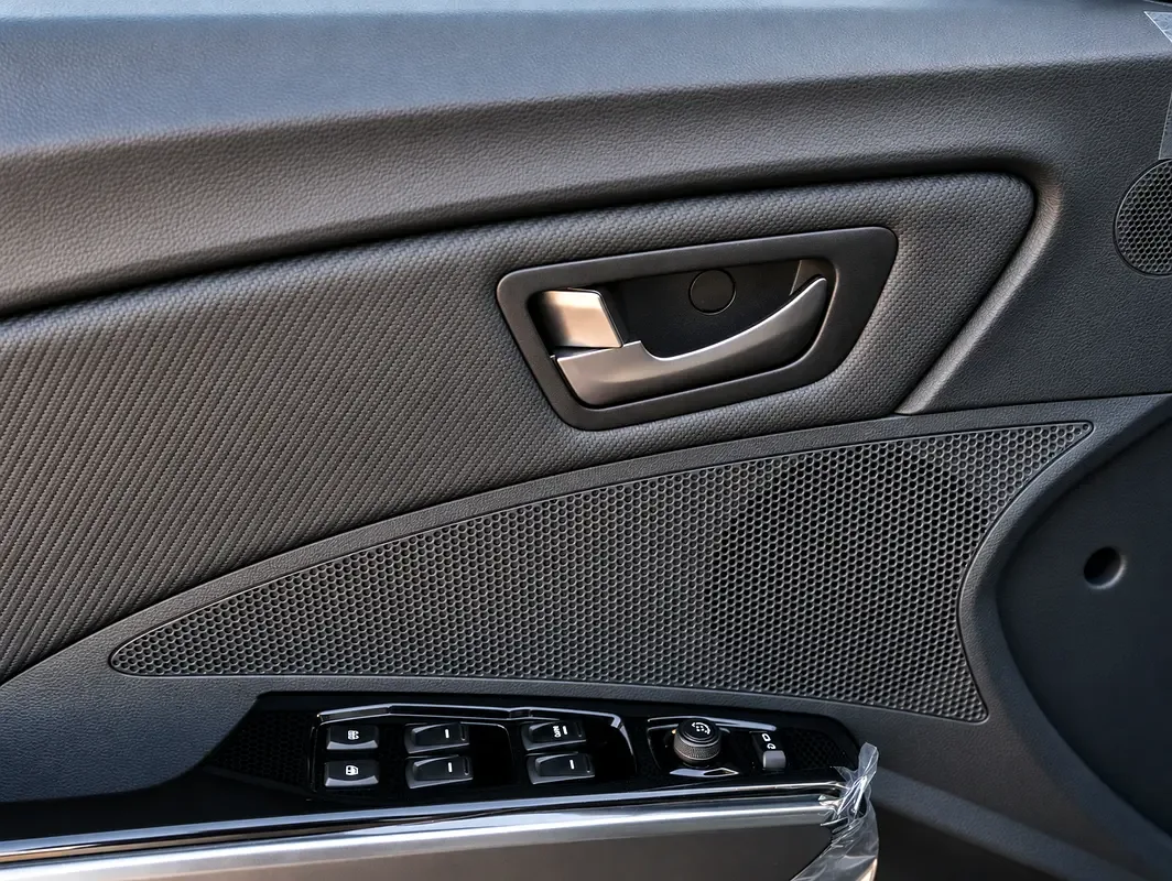KGM Tivoli 1.5 AT (163 hp) - 16