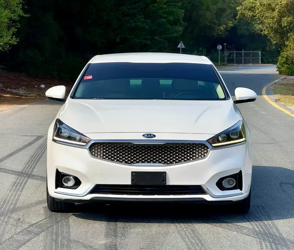 Kia Cadenza 3.3 AT (290 hp) - 2