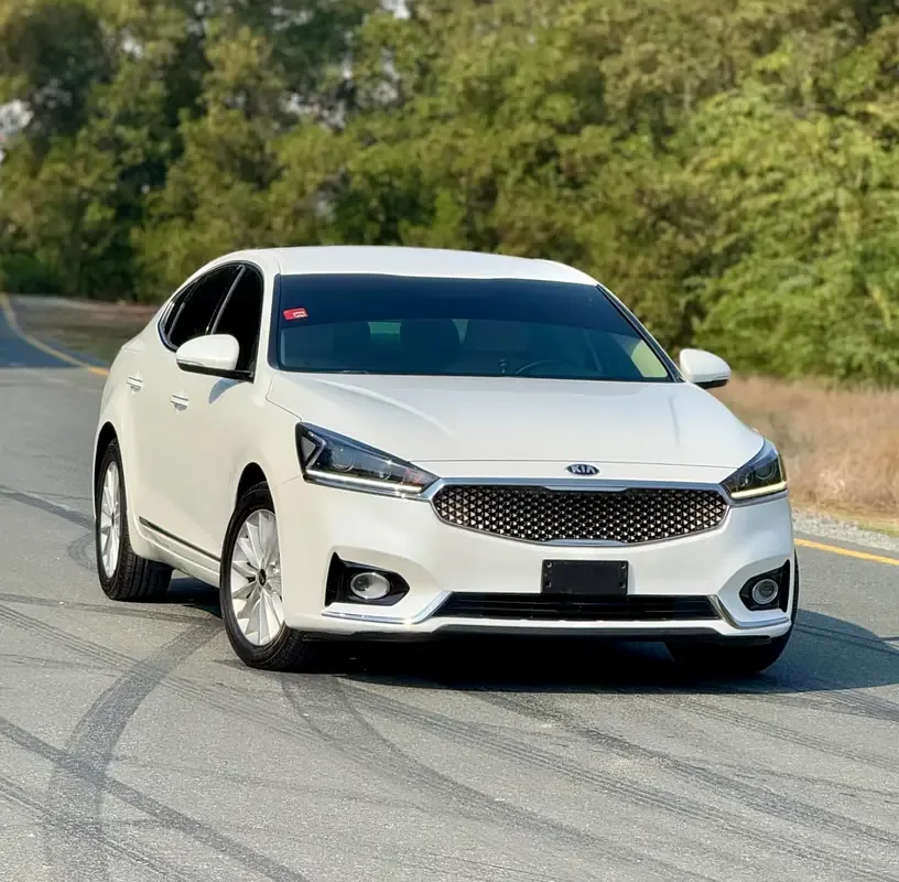 Kia Cadenza 3.3 AT (290 hp)
