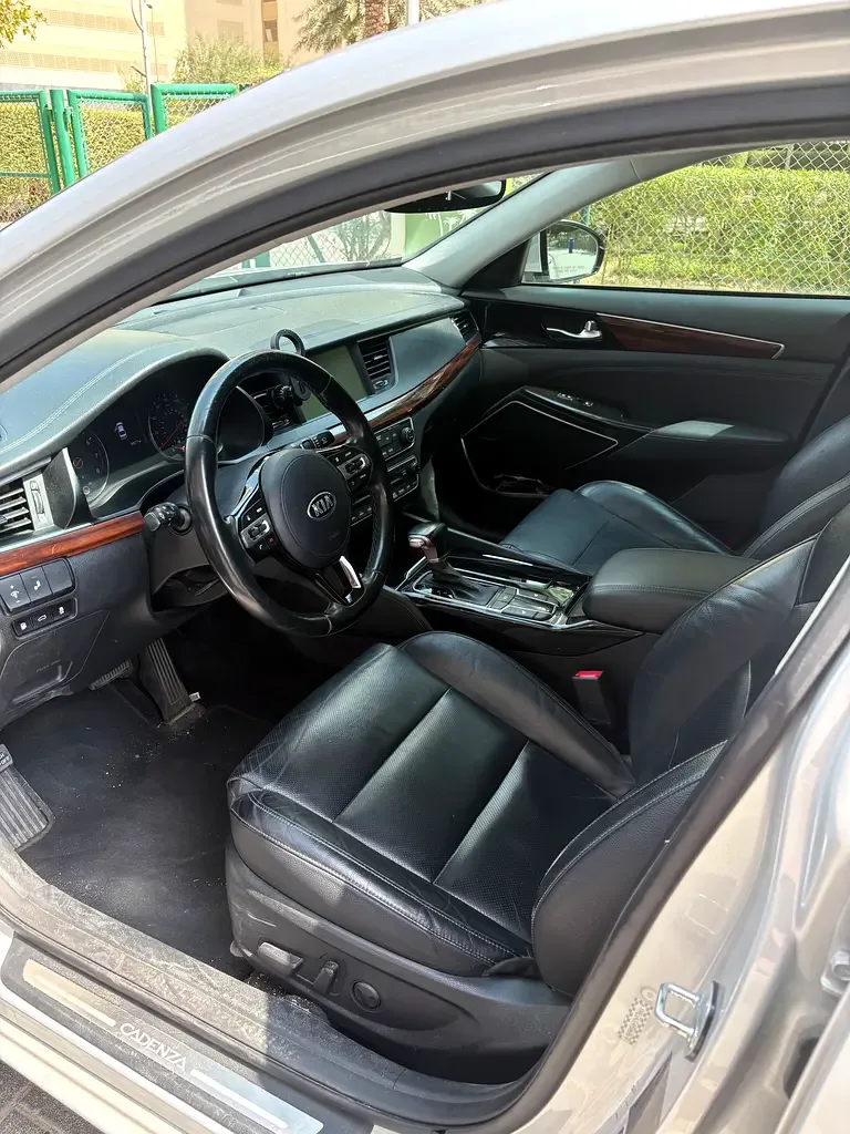 Kia Cadenza 3.3 AT (290 حصان) - 5