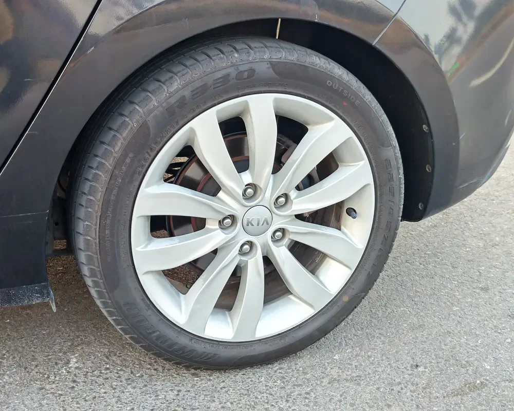 Kia Carens 1.6 GDI MT (5 مقاعد) (135 حصان) - 2