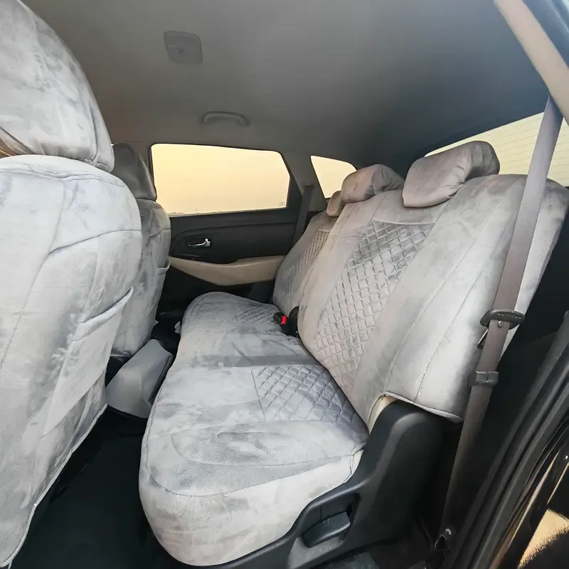 Kia Carens 1.6 GDI MT (5 مقاعد) (135 حصان) - 9