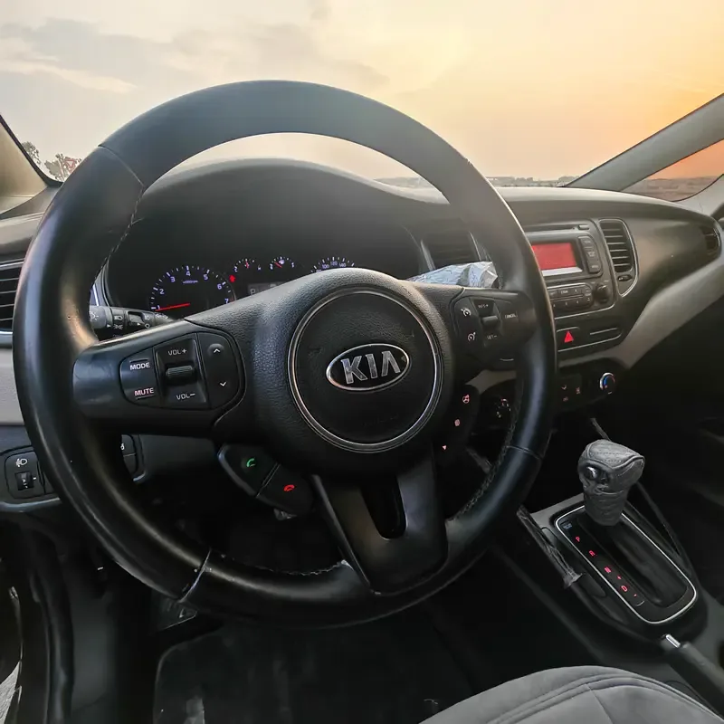 Kia Carens 1.6 GDI MT (5 مقاعد) (135 حصان) - 15