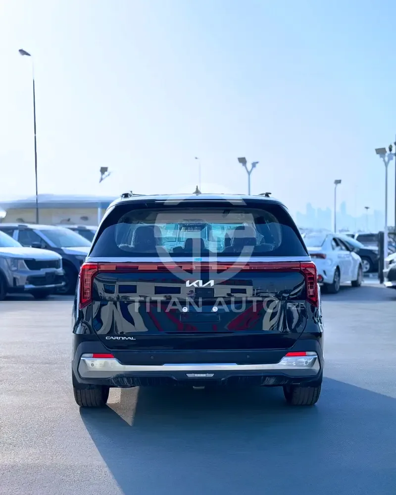 Kia Carnival 2.0 AT (233 حصان) - 5