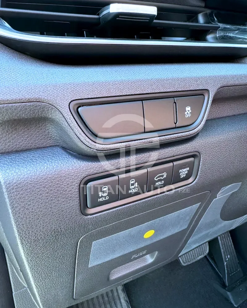 Kia Carnival 2.0 AT (233 حصان) - 10