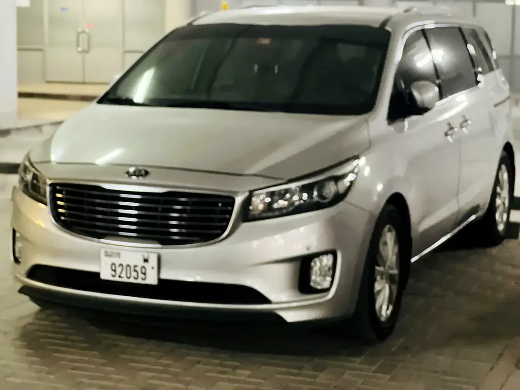 Kia Carnival 3.3 AT (280 hp) - 4