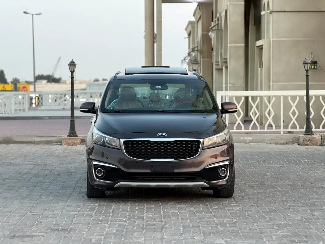 Kia Carnival 3.3 AT (280 hp)