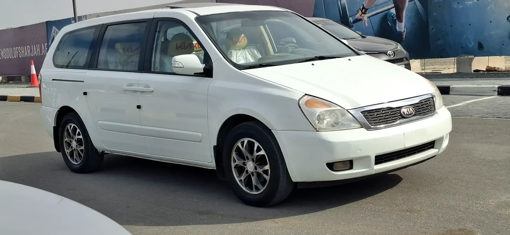 Kia Carnival 3.3 AT (280 hp) - 2