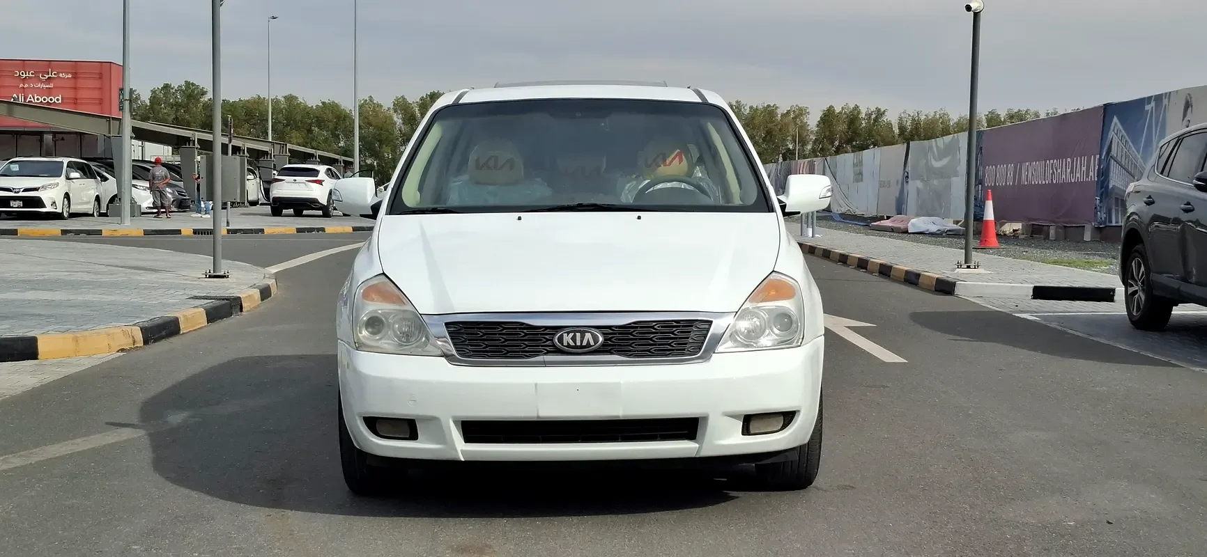 Kia Carnival 3.3 AT (280 hp)