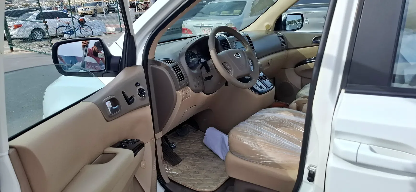 Kia Carnival 3.3 AT (280 hp) - 7