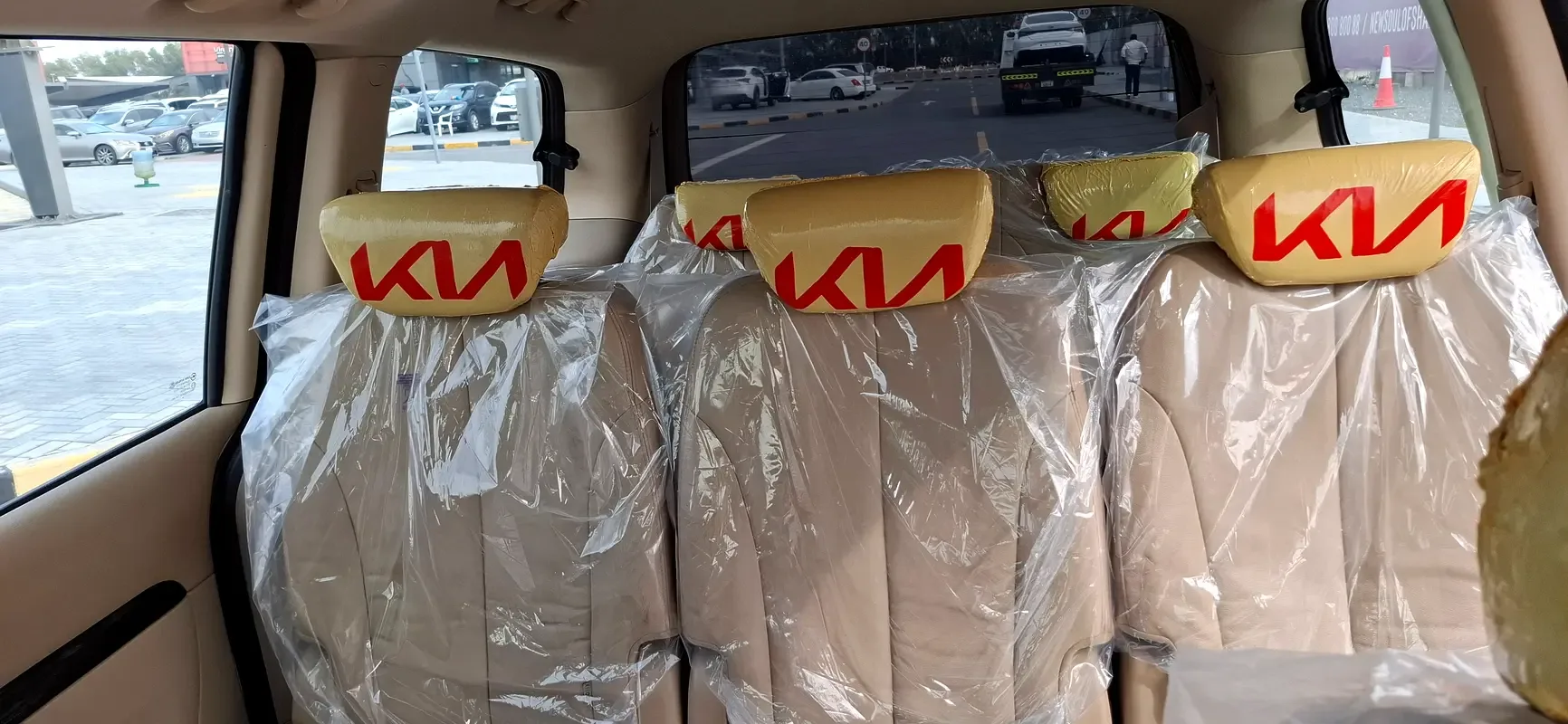 Kia Carnival 3.3 AT (280 hp) - 10