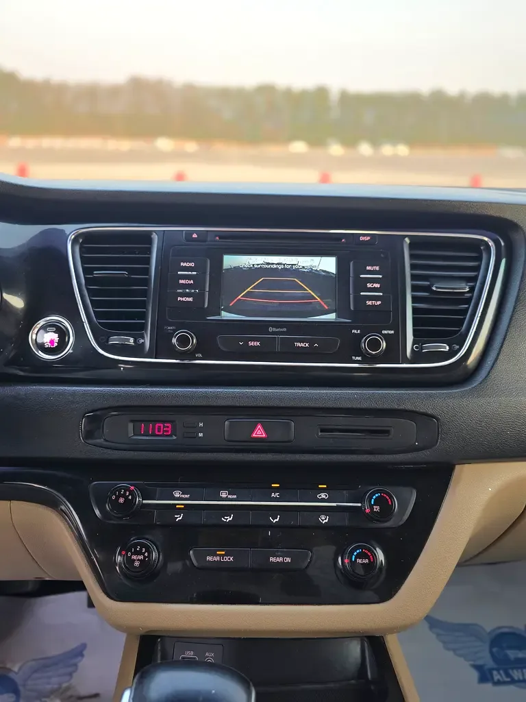 Kia Carnival 3.3 AT (280 hp) - 15