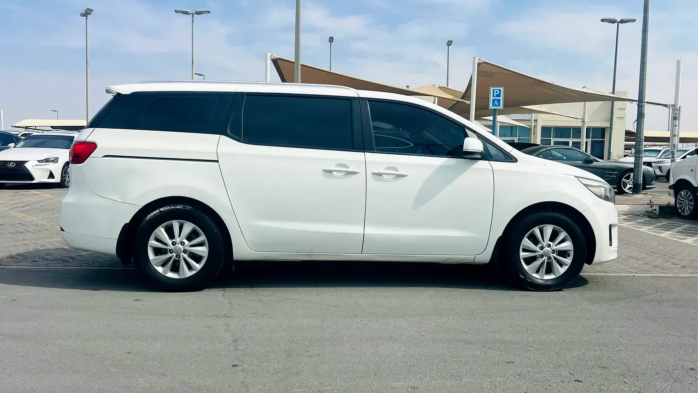 Kia Carnival 3.3 AT (280 حصان) - 7