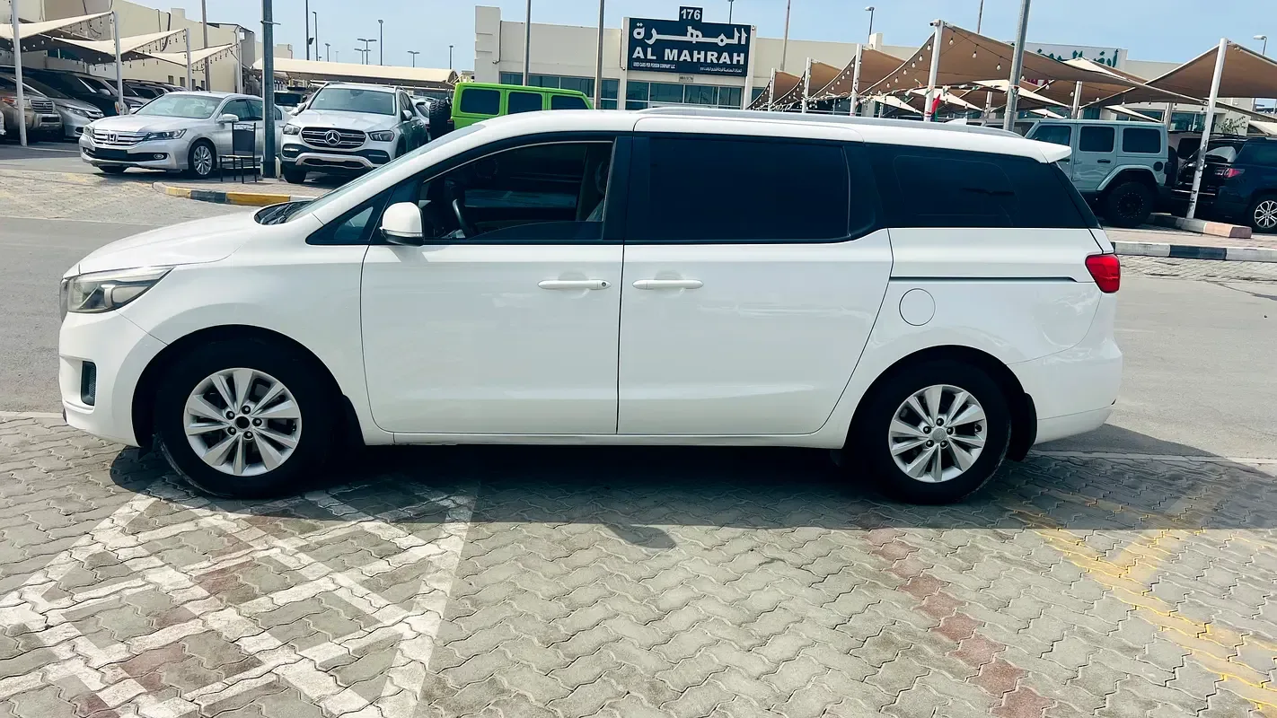 Kia Carnival 3.3 AT (280 حصان) - 6