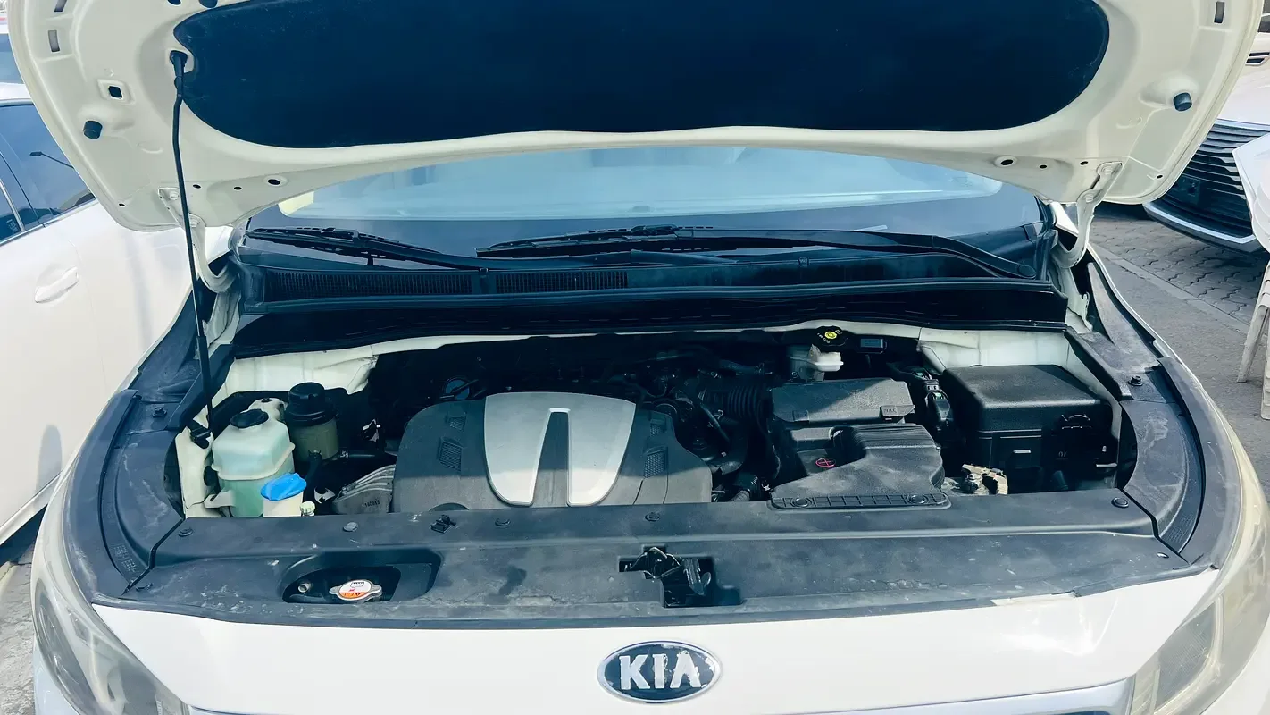 Kia Carnival 3.3 AT (280 حصان) - 10