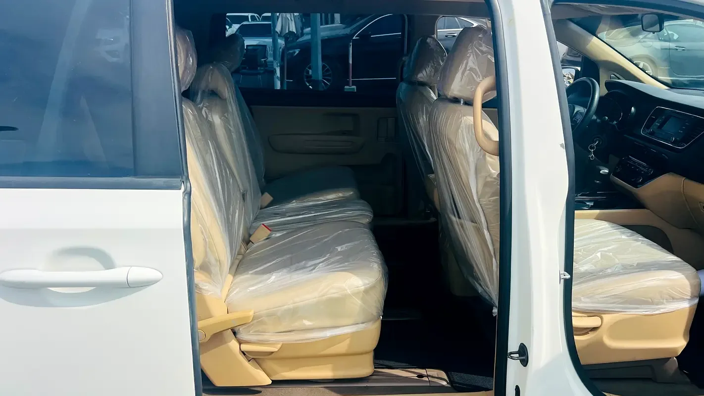 Kia Carnival 3.3 AT (280 حصان) - 17