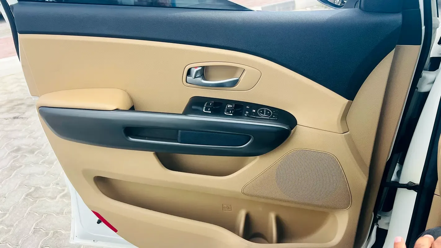 Kia Carnival 3.3 AT (280 حصان) - 20