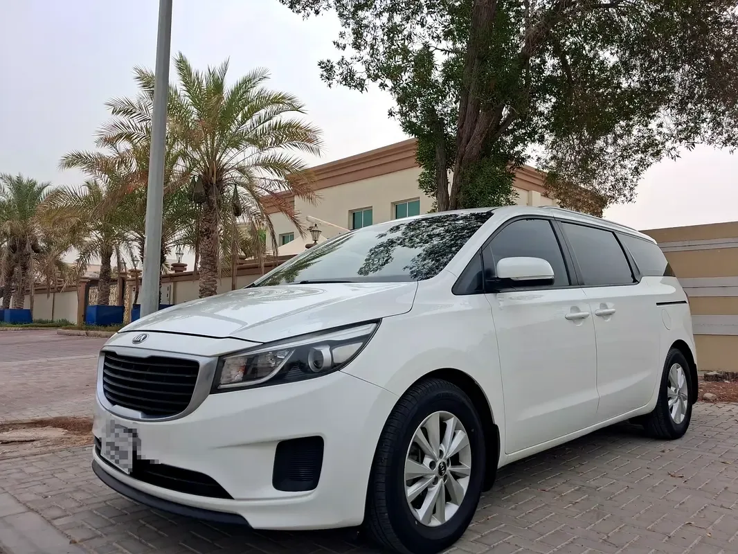 Kia Carnival 3.3 AT (280 hp)