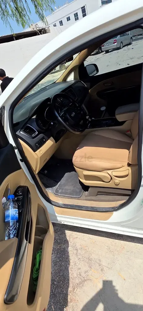 Kia Carnival 3.3 AT (280 hp) - 6