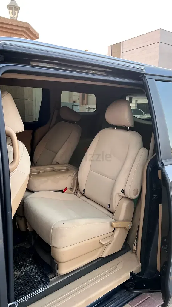 Kia Carnival 3.3 AT (280 hp) - 5